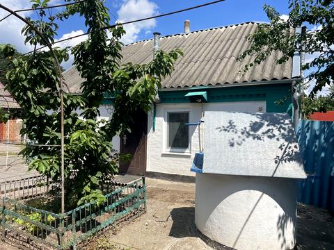 будинок за адресою с. Байрак, Миру
