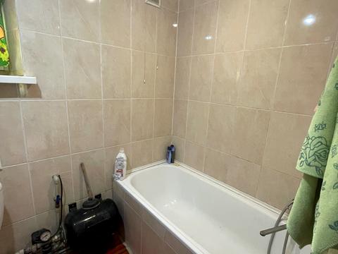 будинок за адресою с. Байрак, Миру