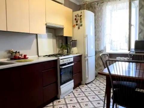 квартира за адресою Калинова вул., 1