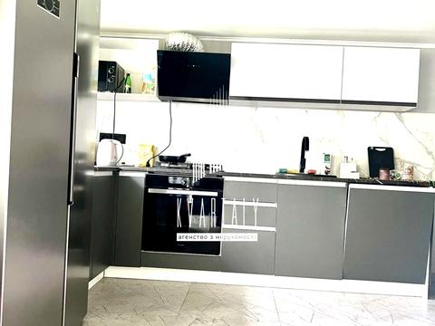 будинок за адресою с. Красна Слобідка, Молодіжна, 3