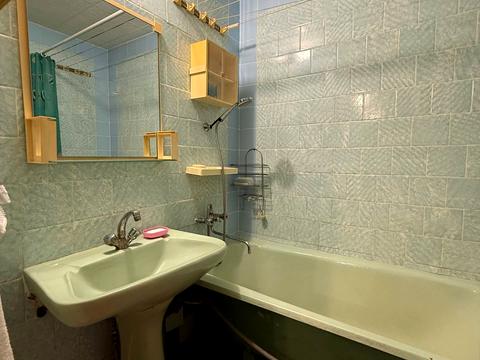 квартира за адресою Анатолія Кос-Анатольського вул., 12