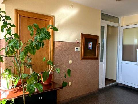 коммерческая по адресу Пекарская ул., 7