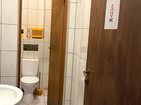 коммерческая по адресу Пекарская ул., 7