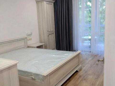 квартира по адресу Угорская ул., 12