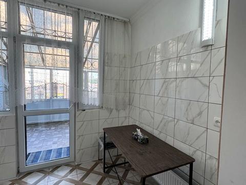 квартира за адресою Бакинська вул., 1