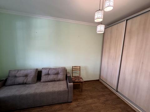 квартира за адресою Бакинська вул., 1