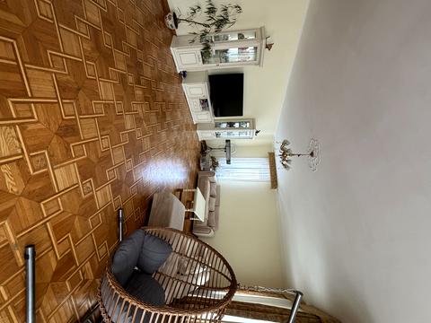 будинок за адресою с. Петропавлівська Борщагівка, Каштанова вул., 48