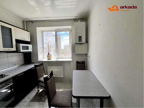 квартира за адресою Гната Хоткевича вул., 44г