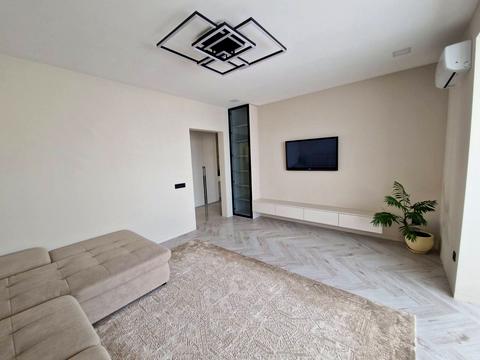 квартира за адресою Олександра Довженка вул., 21Б