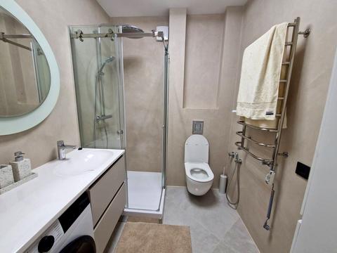 квартира за адресою Олександра Довженка вул., 21Б