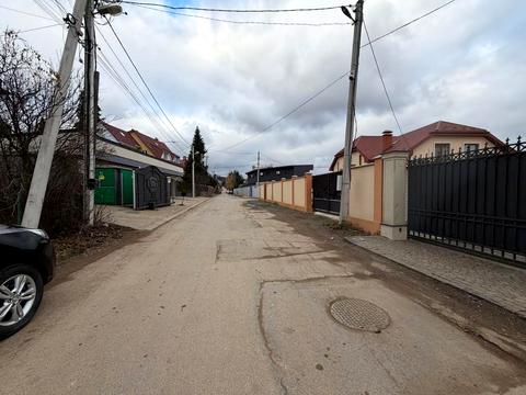 участок по адресу Высокая ул.