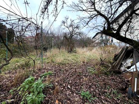 участок по адресу Высокая ул.