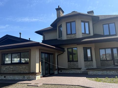 будинок за адресою Вишнева вул., 32