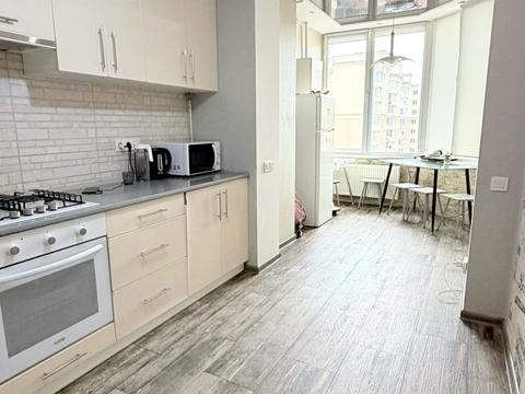 квартира за адресою Щаслива вул., 20