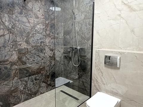 квартира за адресою Причальна вул., 8