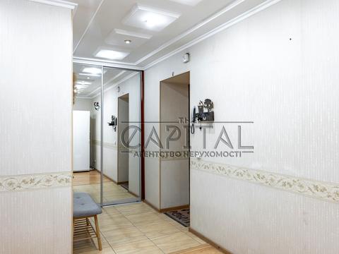 квартира по адресу Драгоманова ул., 23-Б