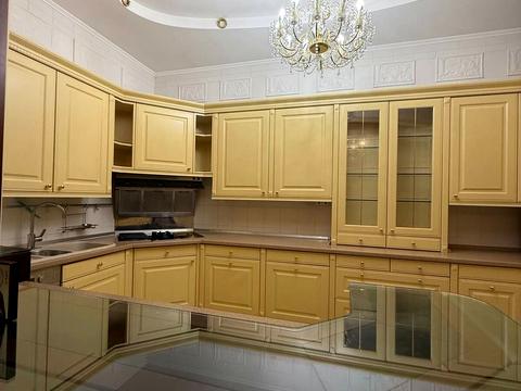 квартира за адресою Академіка Богомольця вул., 5