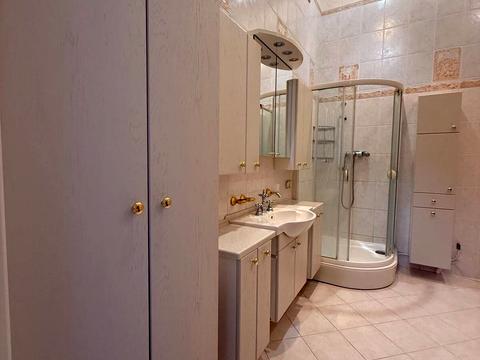 квартира за адресою Академіка Богомольця вул., 5