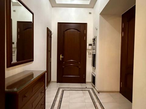 квартира за адресою Академіка Богомольця вул., 5