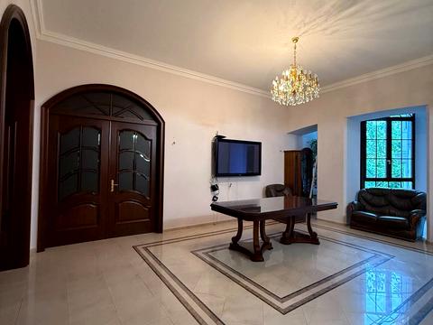 квартира за адресою Академіка Богомольця вул., 5