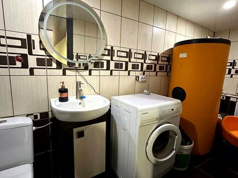 квартира по адресу Молодіжна ул., 2/1Д