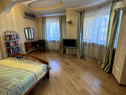 будинок за адресою Сучасна вул.