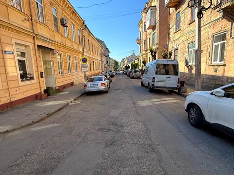 квартира за адресою Конституційна вул. (28 Червня), 21