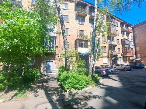 квартира по адресу Героїв Оборони ул., 3