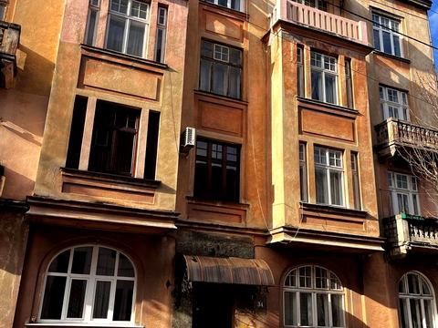 квартира за адресою Генерала Тарнавського вул. (Кутузова), 34