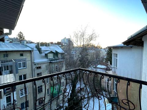 квартира за адресою Генерала Тарнавського вул. (Кутузова), 34