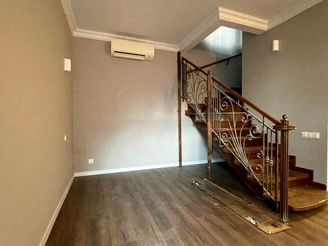 квартира за адресою Генерала Тарнавського вул. (Кутузова), 34