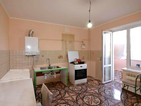 квартира за адресою Тролейбусна вул., 26