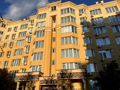 квартира по адресу Стуса Василия ул., 7