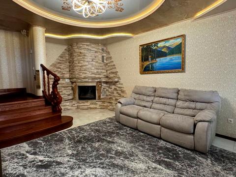 квартира по адресу Степана Бандери ул., 40