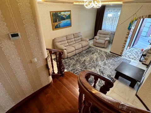 квартира по адресу Степана Бандери ул., 40