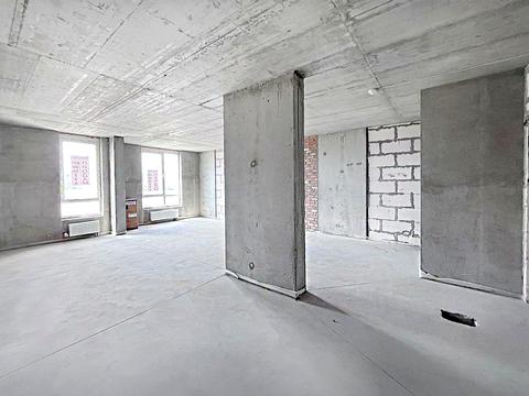 квартира за адресою Космічна вул., 5