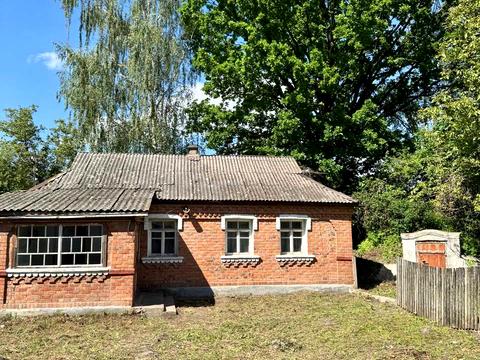 будинок за адресою Космонавтів вул., 5