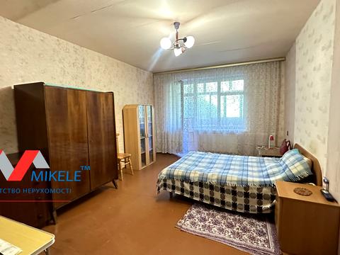квартира за адресою Лісова вул., 1
