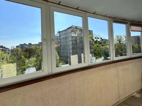 квартира за адресою Авіаконструктора Ігоря Сікорського вул. (Танкова), 1