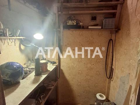 квартира за адресою Князя Володимира Великого просп., 92