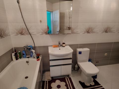 квартира за адресою Коновальця вул., 21