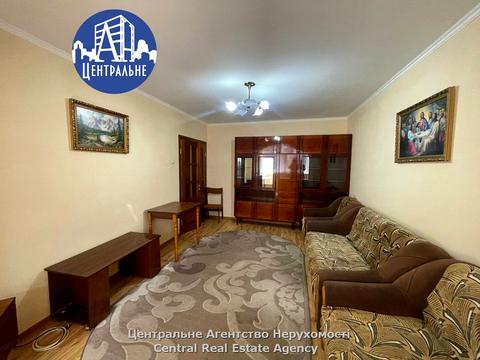 квартира по адресу Героев Крут бульв. (Героїв Сталінграду), 14