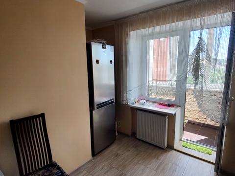 квартира за адресою Коновальця вул., 21