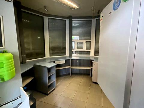 комерційна за адресою Незалежності вул., 113