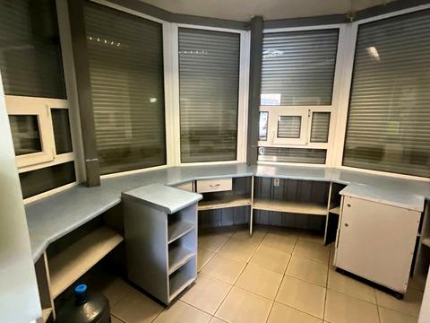 комерційна за адресою Незалежності вул., 113