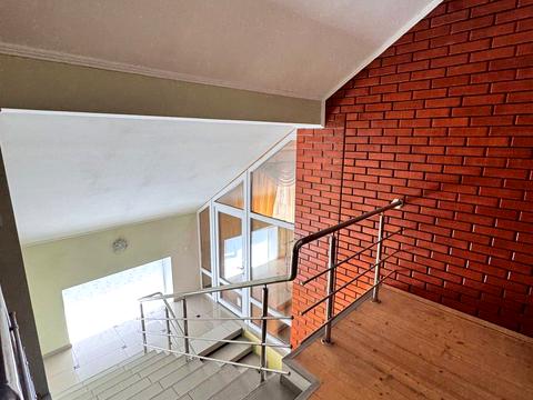 комерційна за адресою Надвірнянська вул., 69