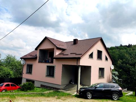 будинок за адресою Івасюка, 26