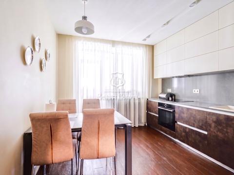 квартира по адресу Миколы Бажана просп., 14