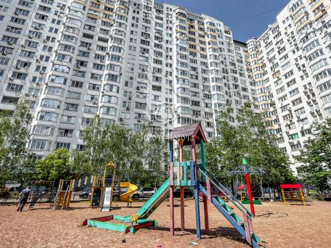 квартира по адресу Миколы Бажана просп., 14