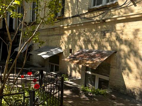комерційна за адресою Євгена Чикаленка вул. (Пушкінська), 11-А